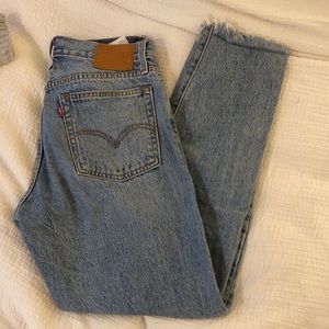 Levi jeans